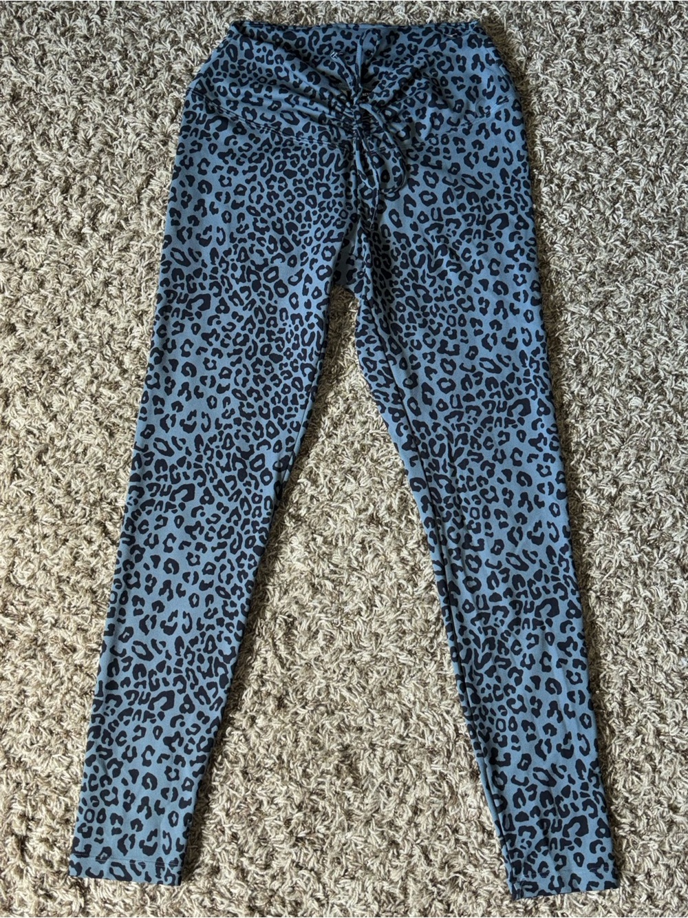 VS PINK Leopard Print Leggings